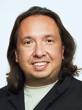 Максим Никитин